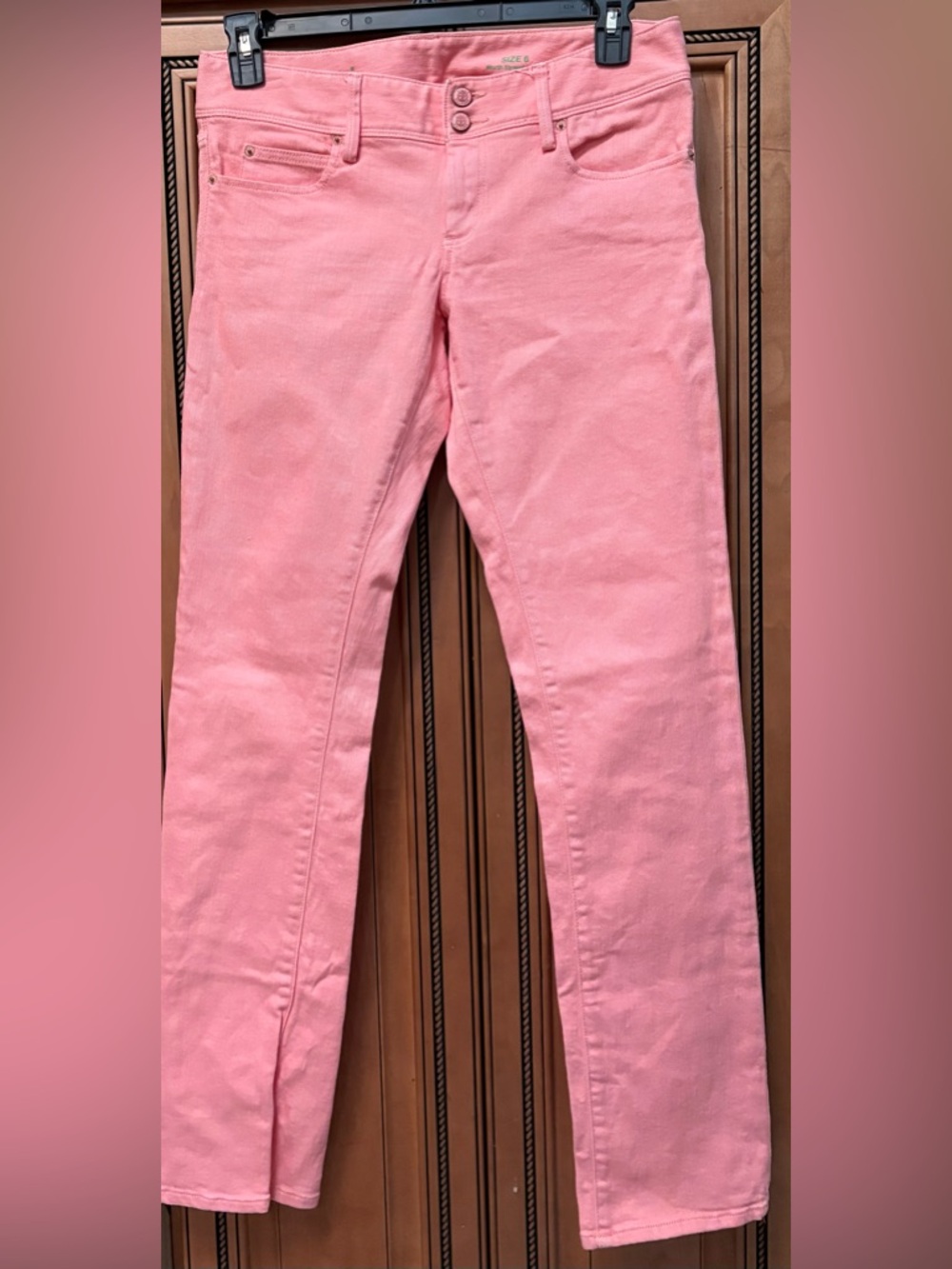 Lilly Pulitzer Worth Straight Jeans. Size 6